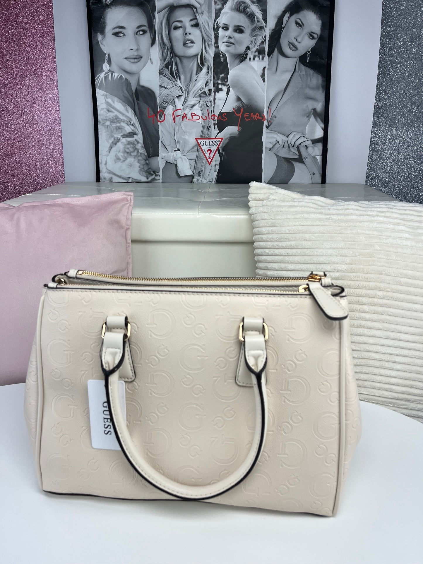 Guess Satchel y Crossbody Beige