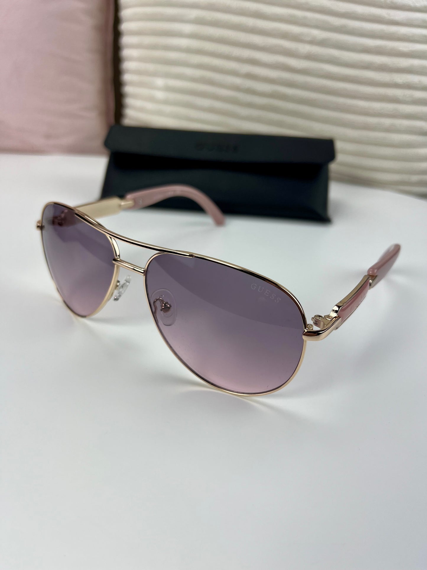 Guess Classic Aviator Sunglasses Pink