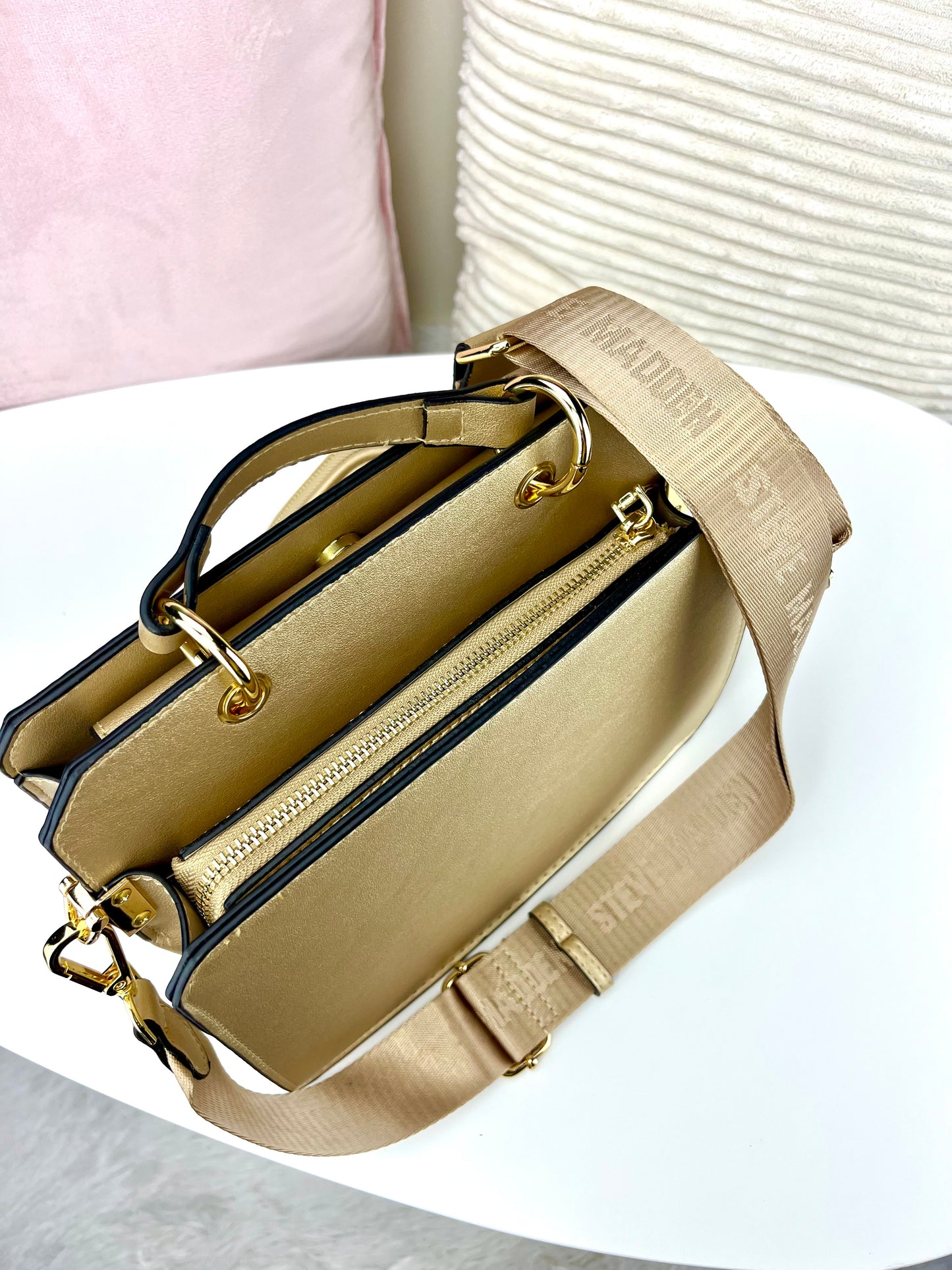 Steve Madden Crossbody GOLD