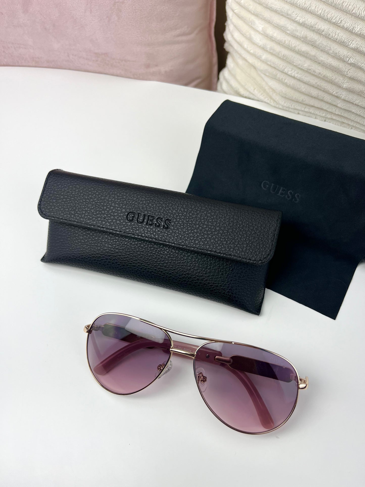 Guess Classic Aviator Sunglasses Pink