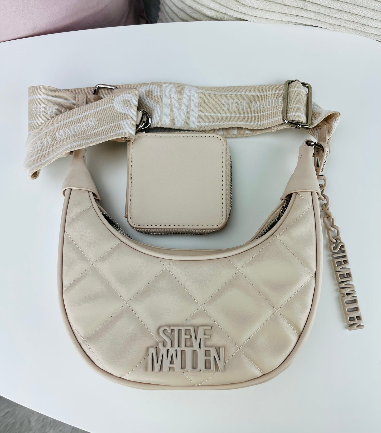 Steve Madden Crossbody Beige Placa