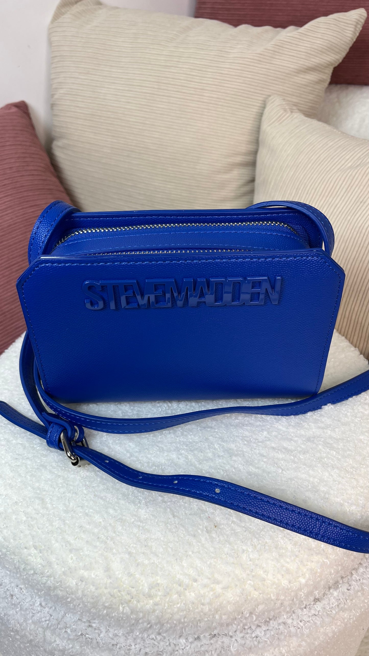 Steve Madden Mini Crossbody y Billetera azul
