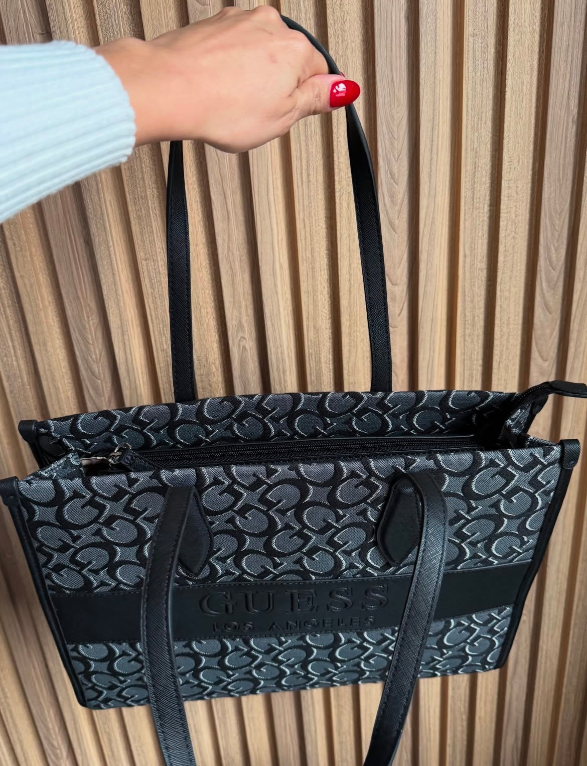 Guess Tote BAG Negro G