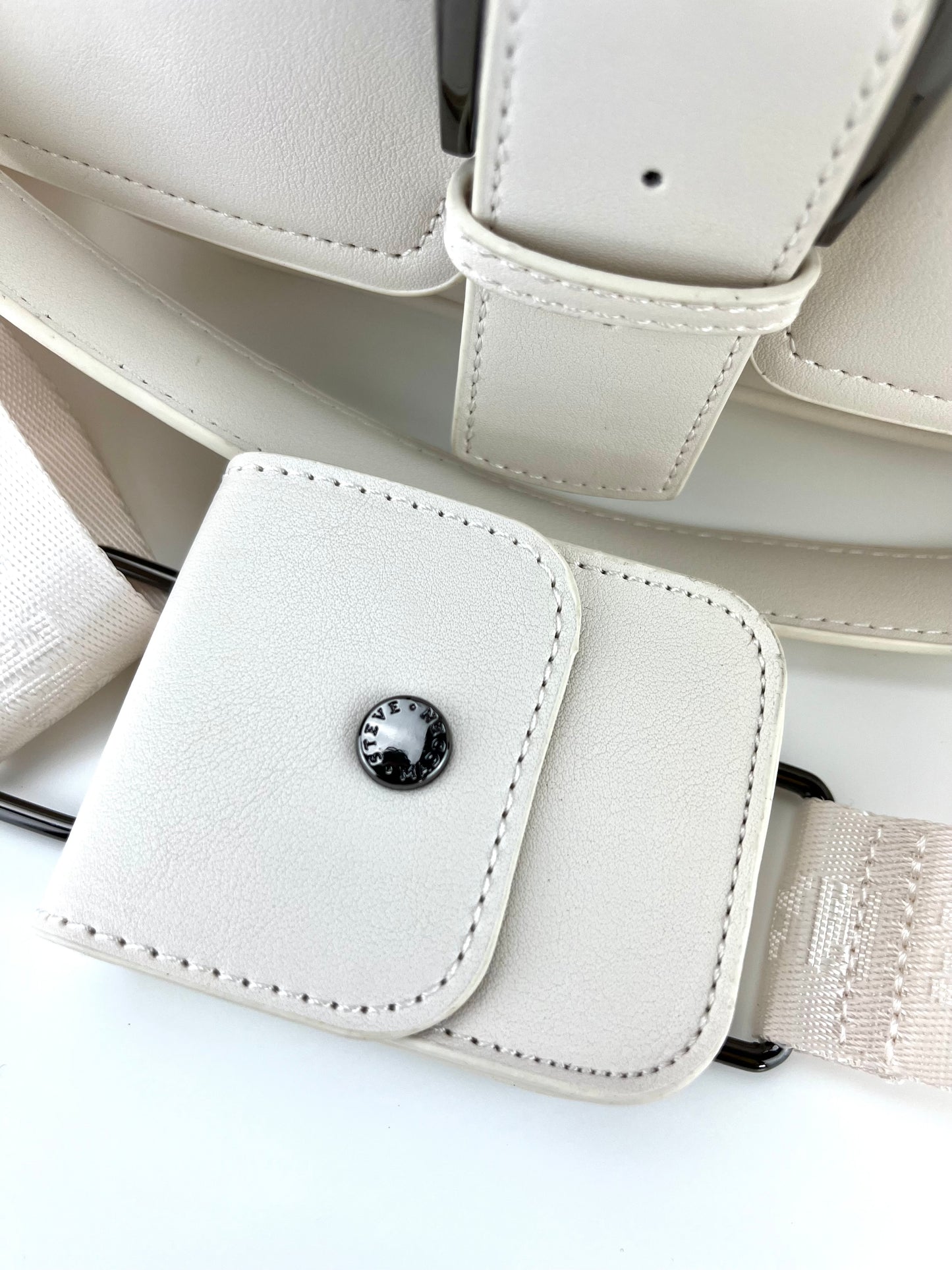Steve Madden Crossbody Claro