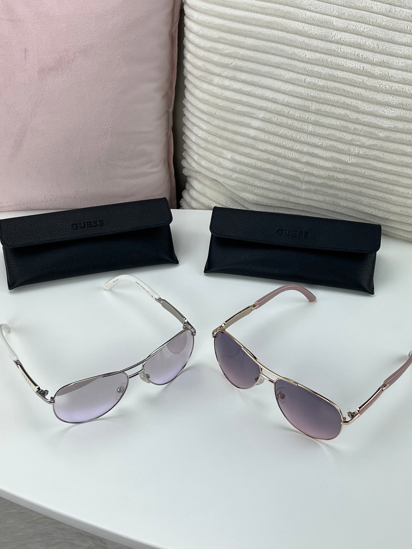 Guess Classic Aviator Sunglasses White