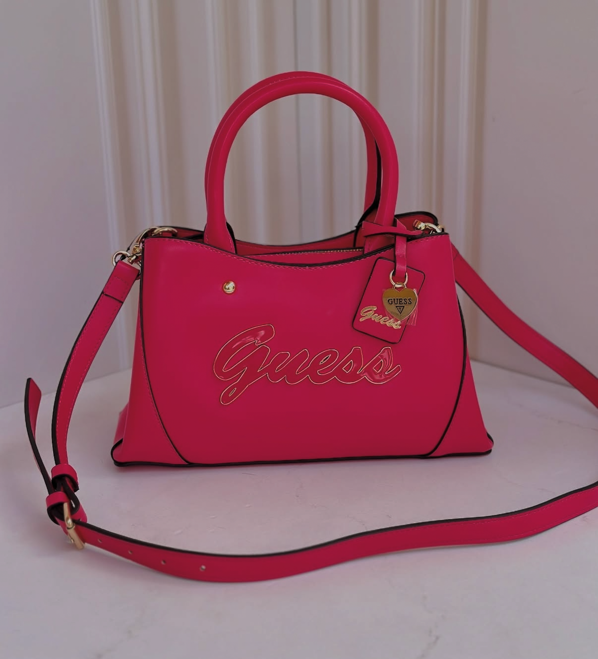 Guess Satchel Abeille Pink