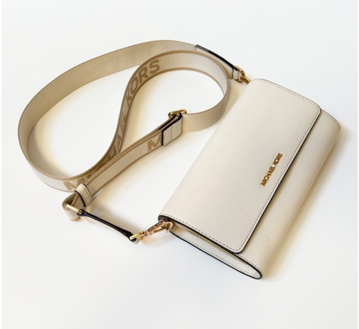 Michael Kors Messenger Crossbody & Wallet