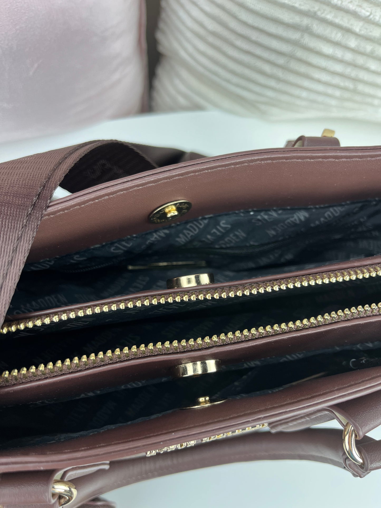 Steve Madden Satchel - Crossbody Café