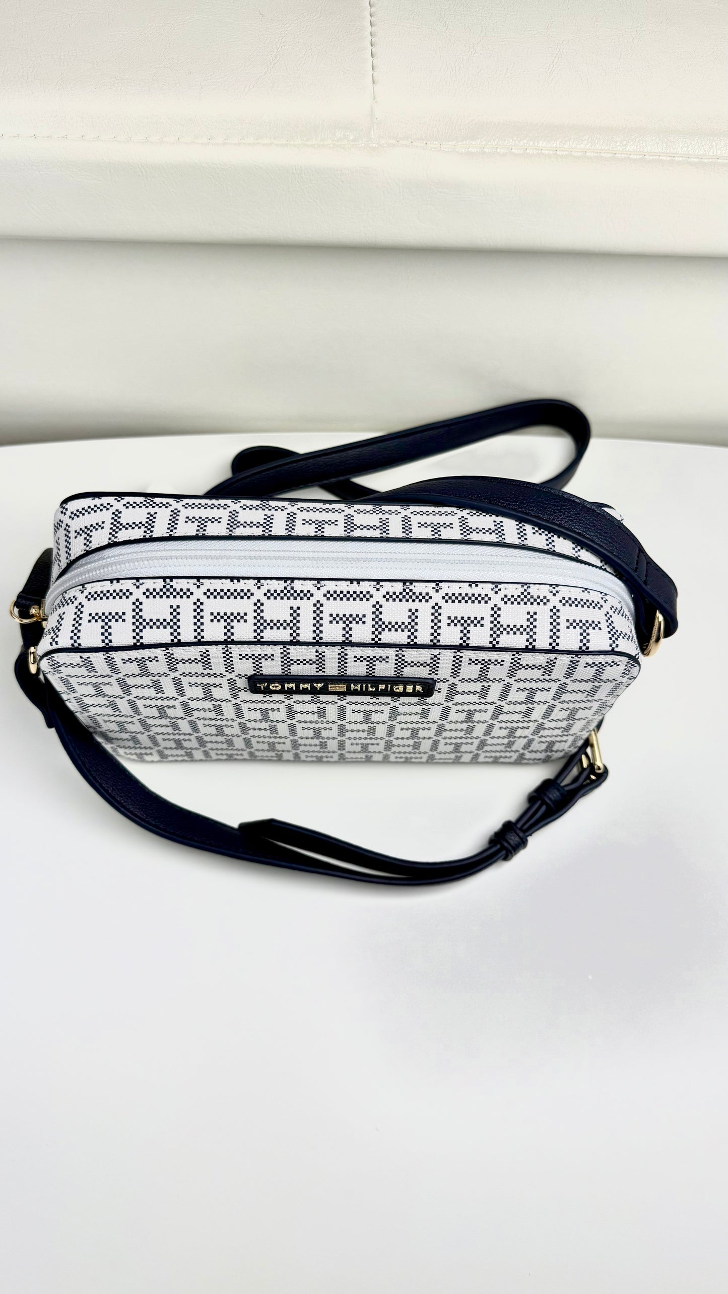 Tommy Hilfiger Crossbody Blue