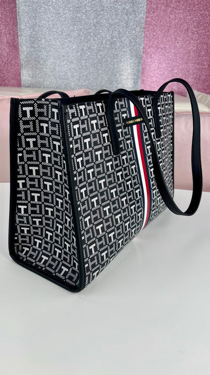 Tommy Hilfiger Satchel - Line Negro