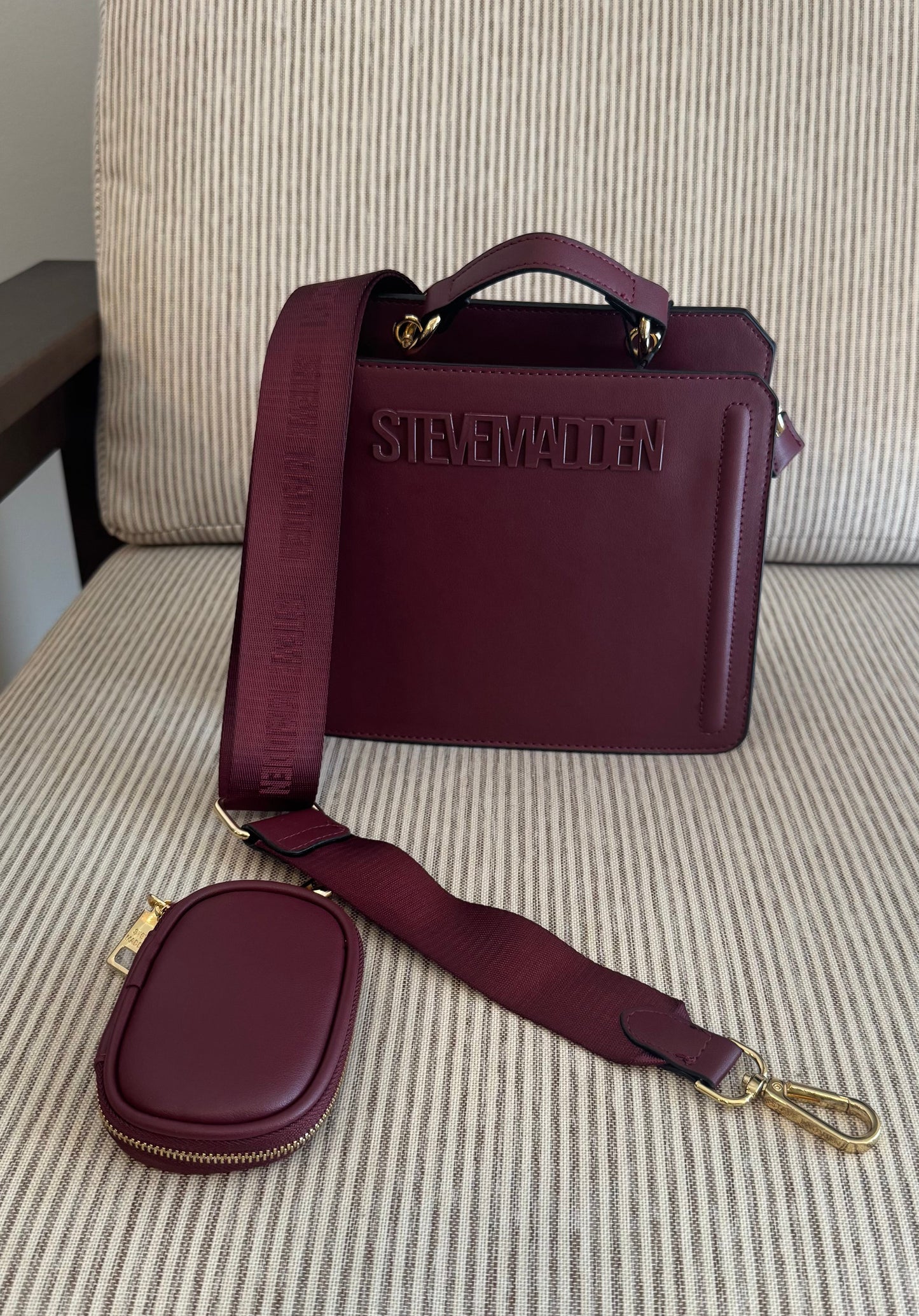 Steve Madden Crossbody Vino