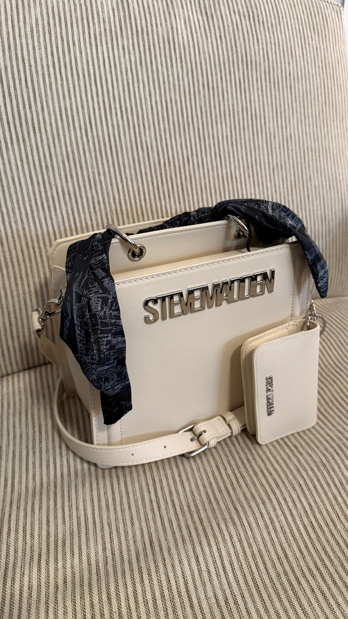 Steve Madden Crossbody Cream Beverly
