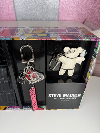 Steve Madden Crossbody GIFT Set Charms Black