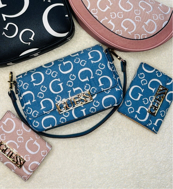 Guess Billetera azul denim