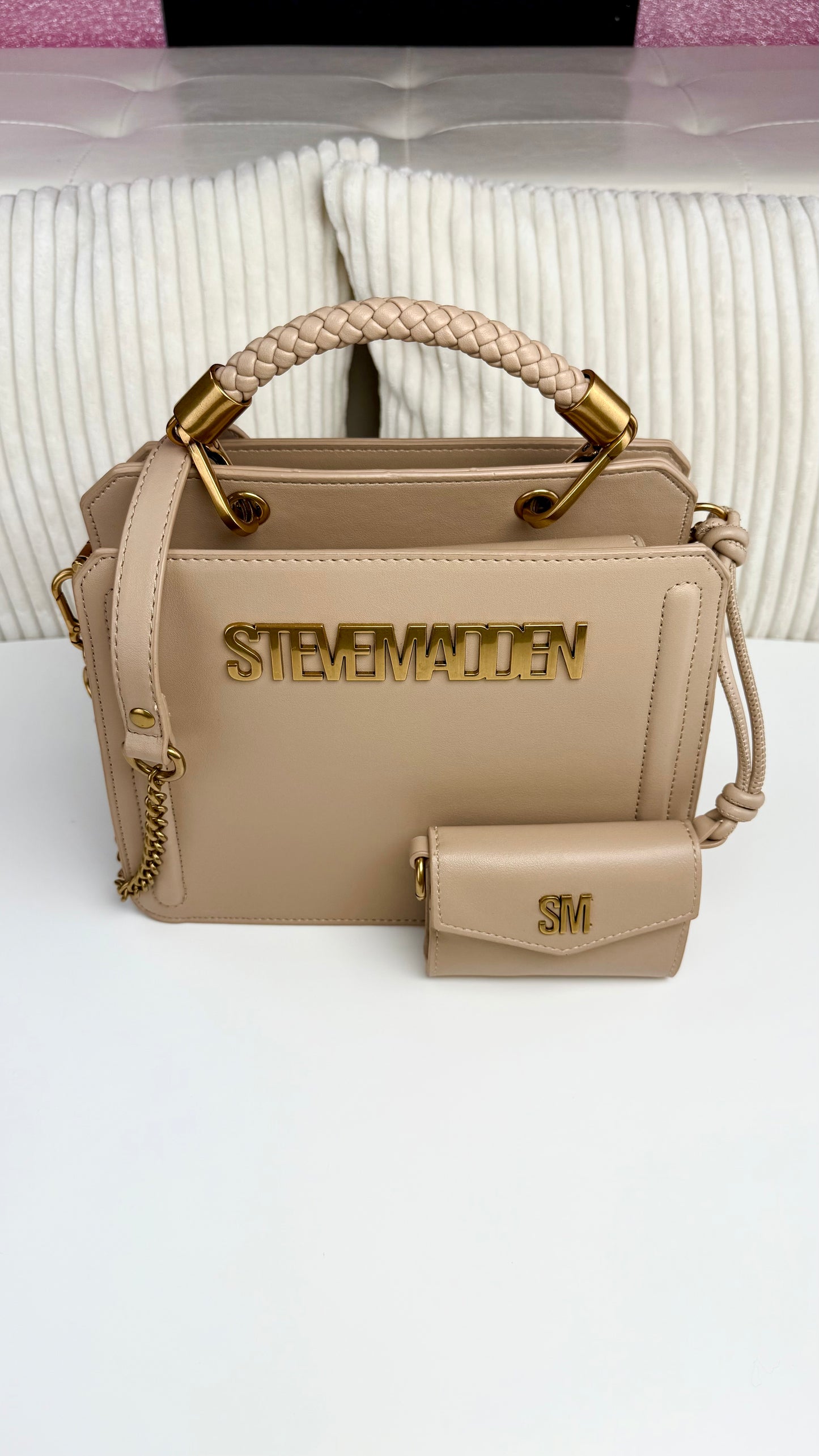 Steve Madden Crossbody Beige-Gold Luxury