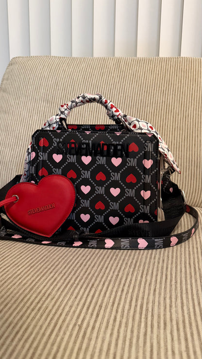 Steve Madden Crossbody Hearts Black