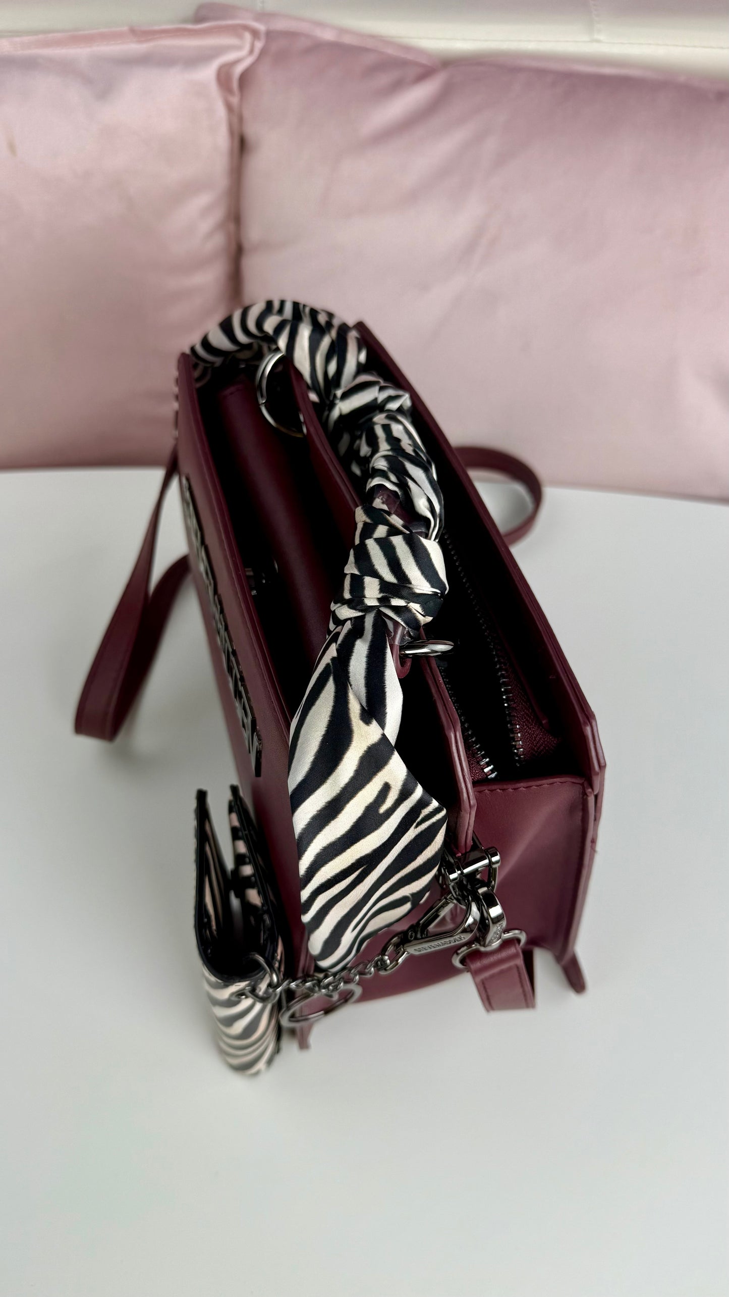 Steve Madden Crossbody Vino - Zebra