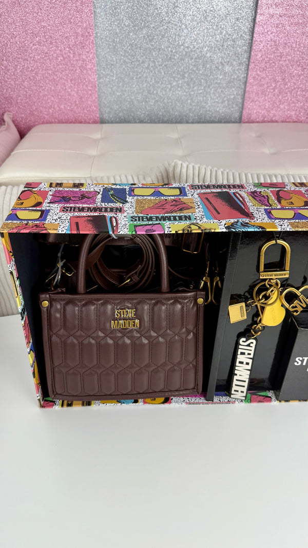 Steve Madden Crossbody GIFT Set Charms Brown
