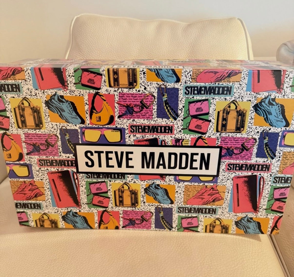 Steve Madden Crossbody GIFT Set Charms Black