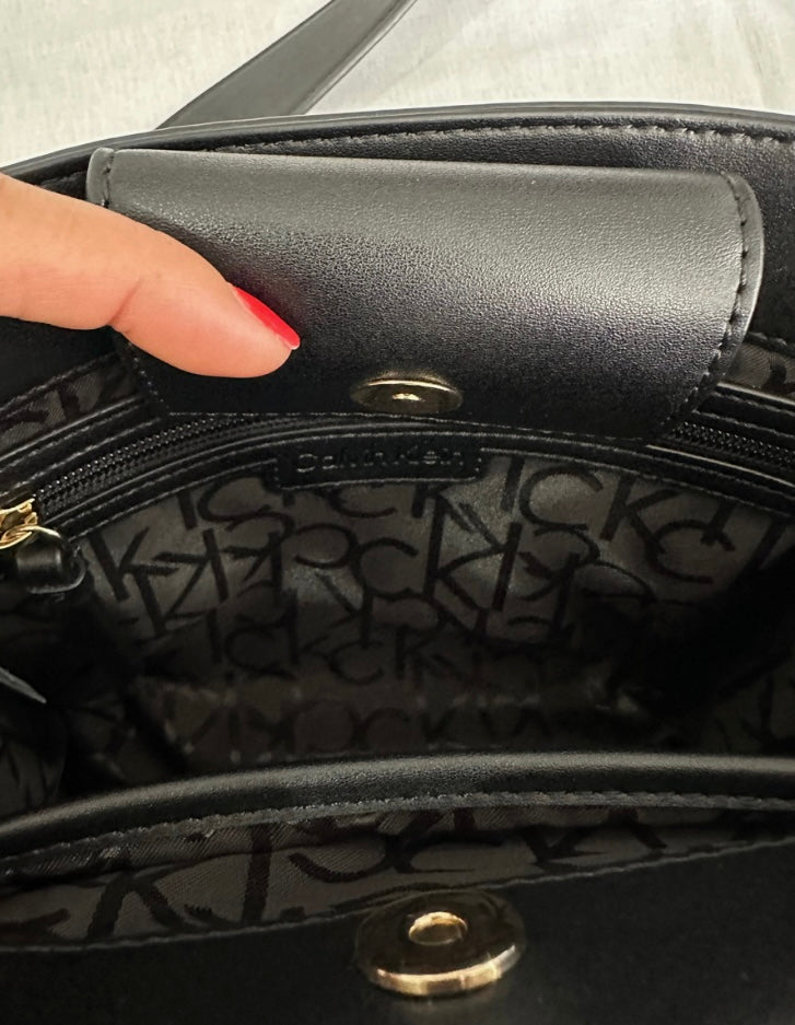 Calvin Klein Crossbody Negra
