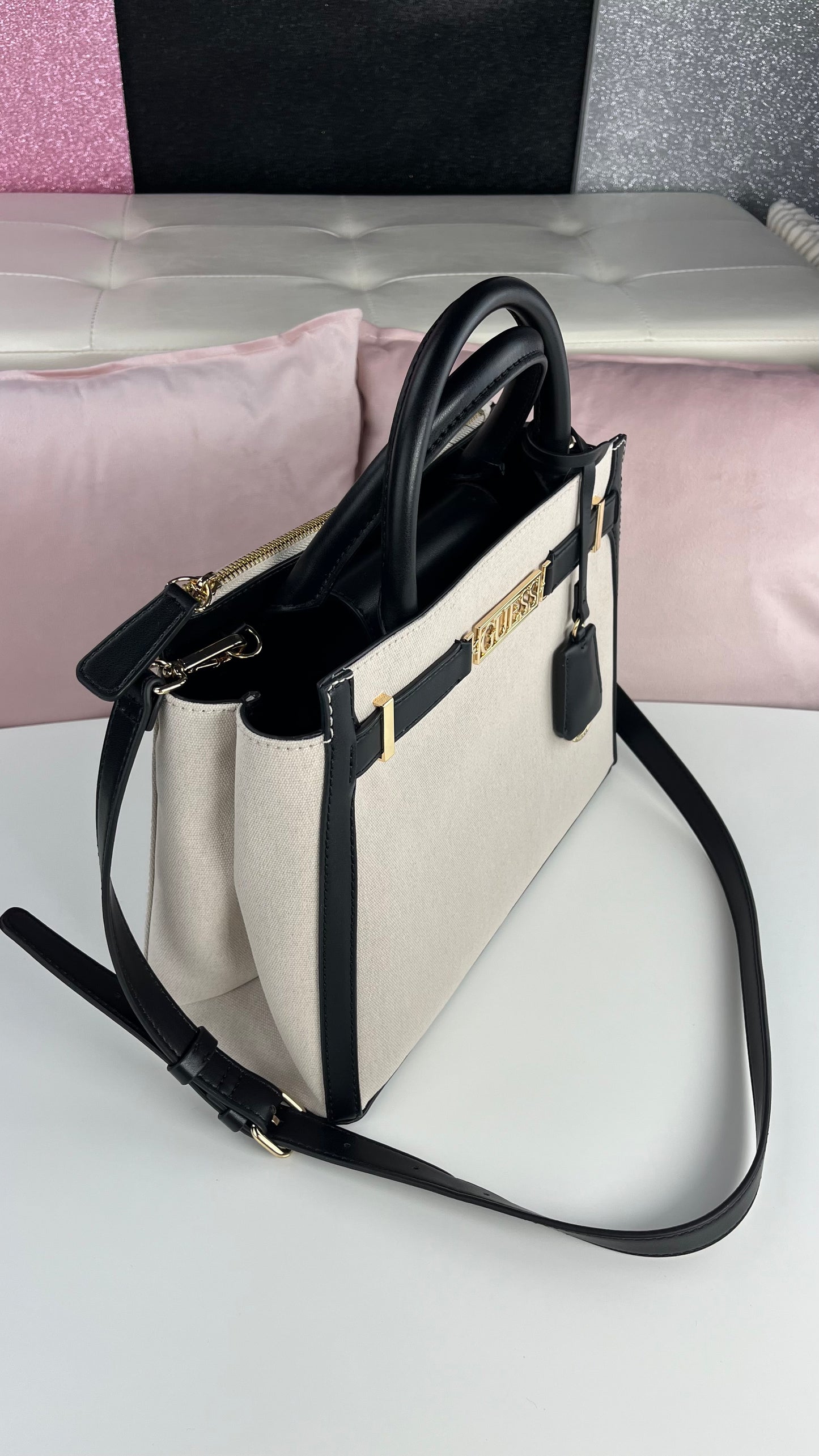 Guess Satchel Beige-Black