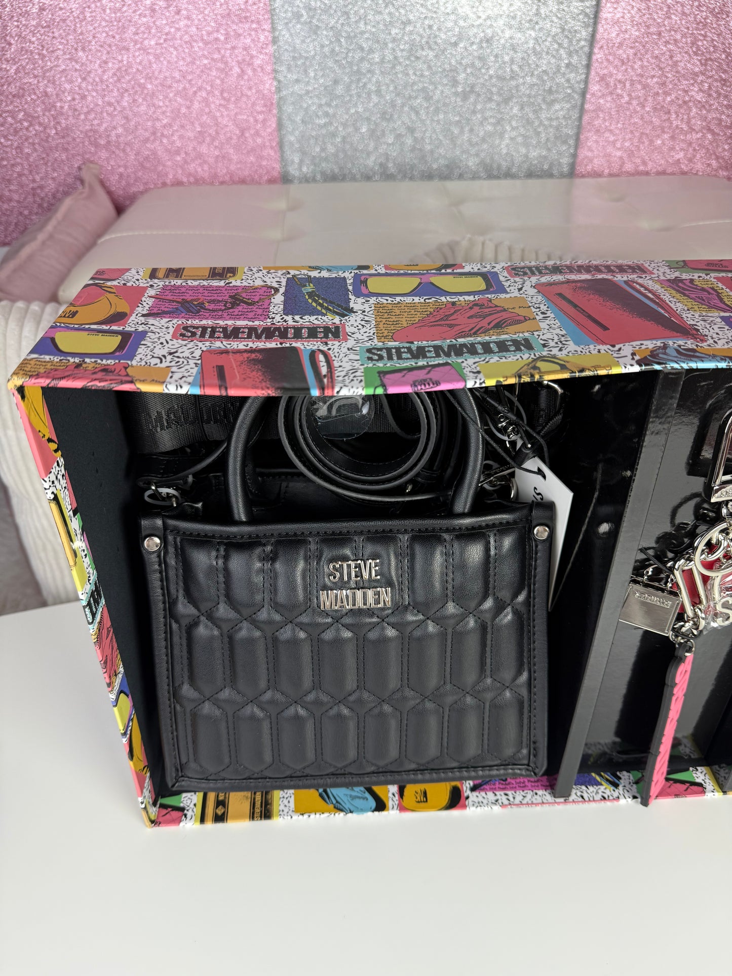 Steve Madden Crossbody GIFT Set Charms Black