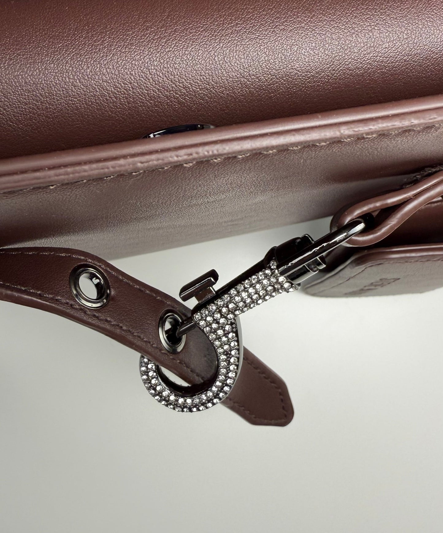 Steve Madden Crossbody Brown Candado