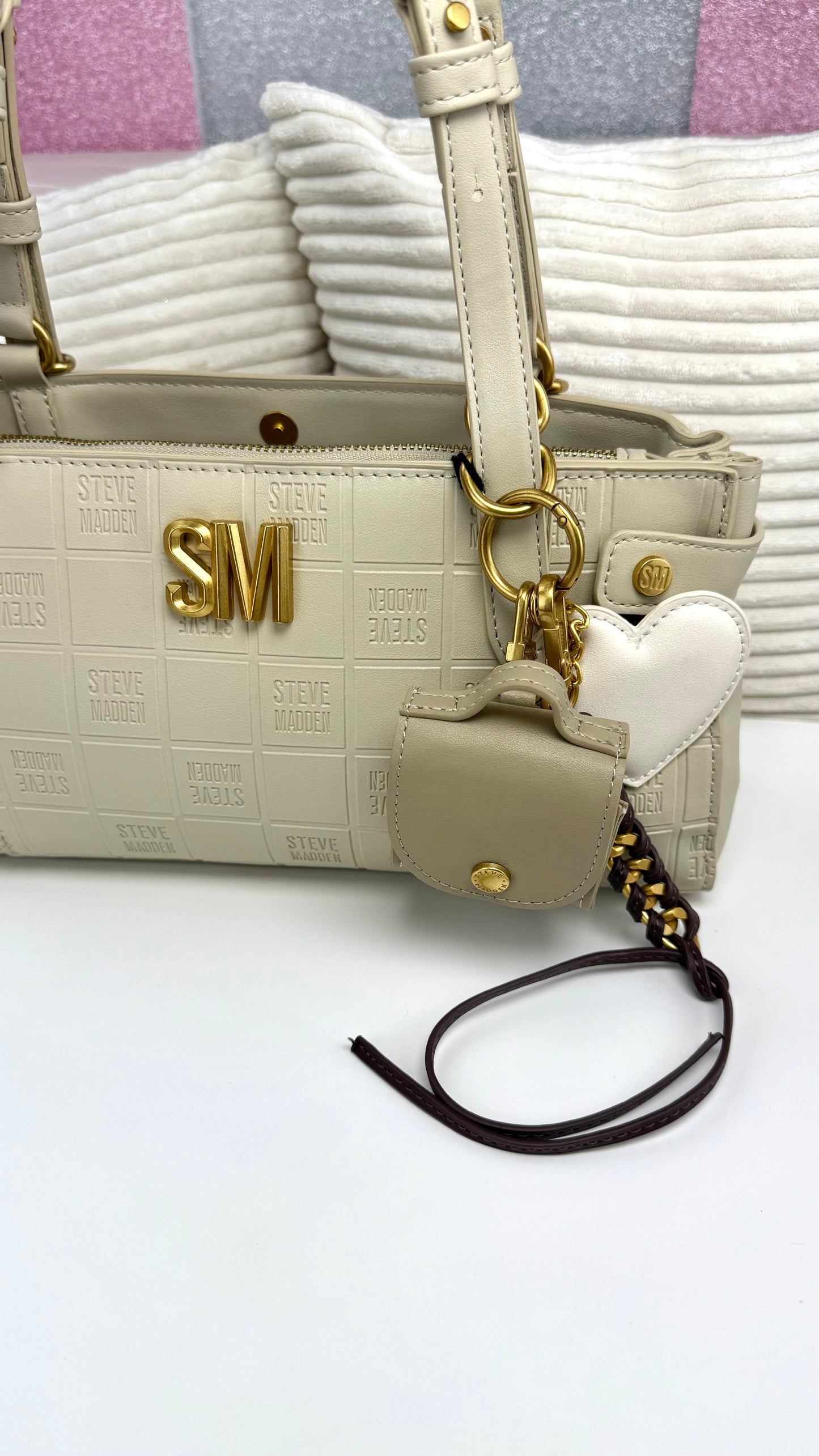 Steve Madden Shoulder BAG Black Heart