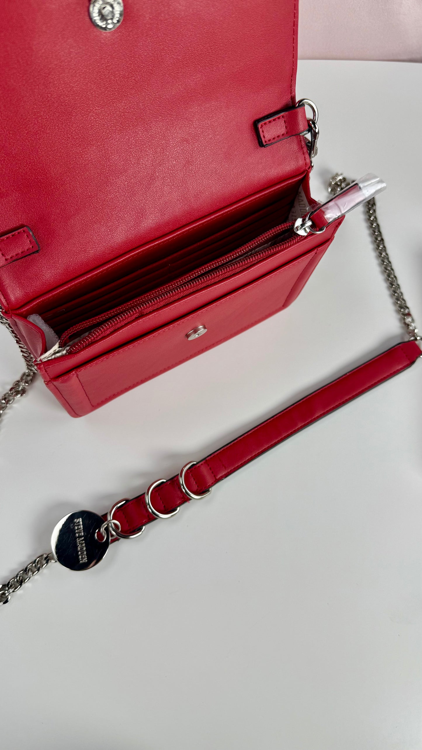 Steve Madden Crossbody - Phone Wallet Red