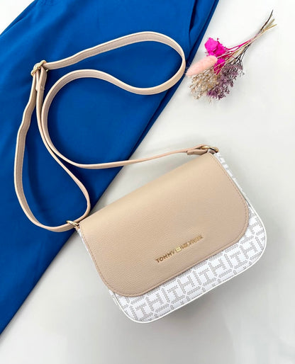 Tommy Hilfiger Crossbody Beige