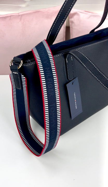 Tommy Hilfiger Satchel Negro - Navy Strap