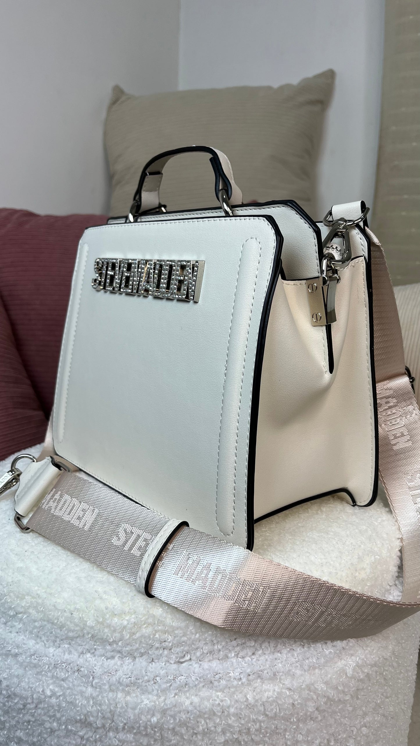 Steve Madden Crossbody Logo Brillante Blanco crema