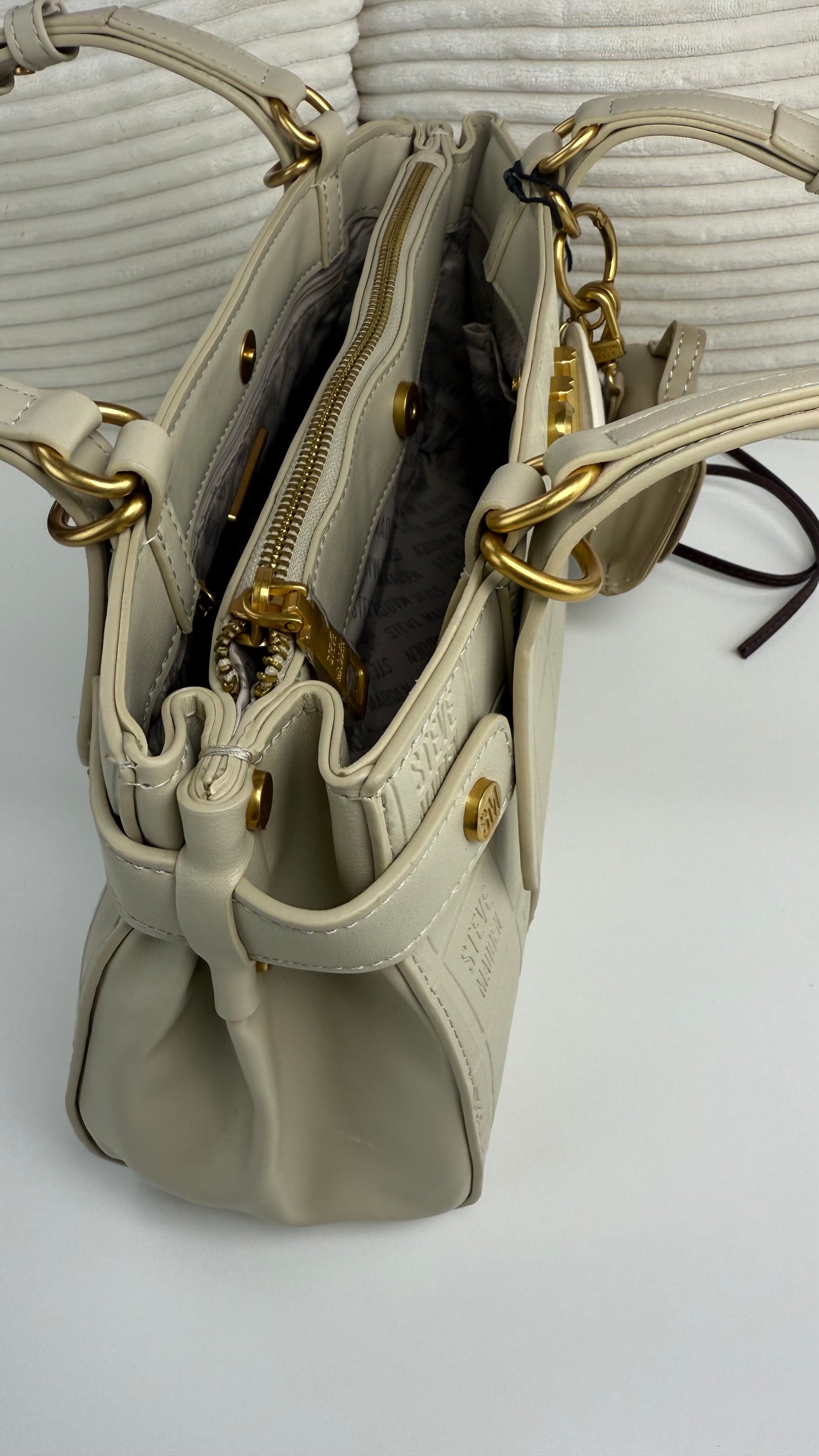 Steve Madden Shoulder BAG Black Heart