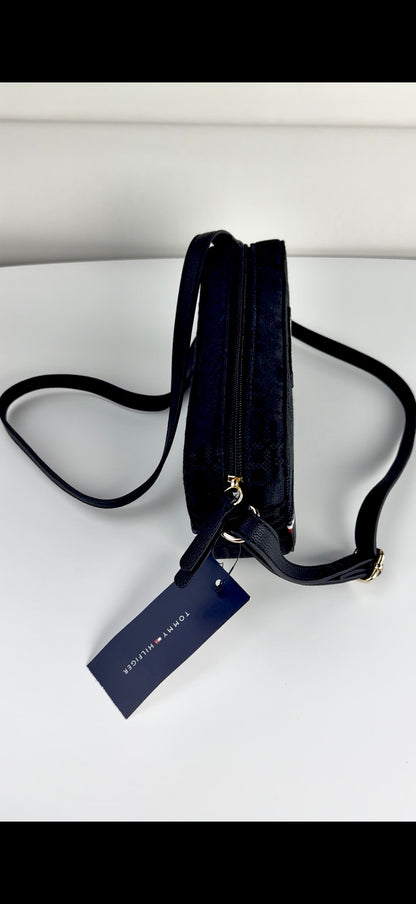 Tommy Hilfiger Crossbody Blue