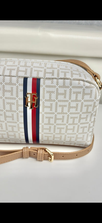 Tommy Hilfiger Crossbody Beige