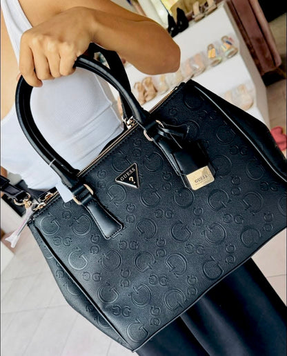 Guess Satchel Negro Triple Crossbody