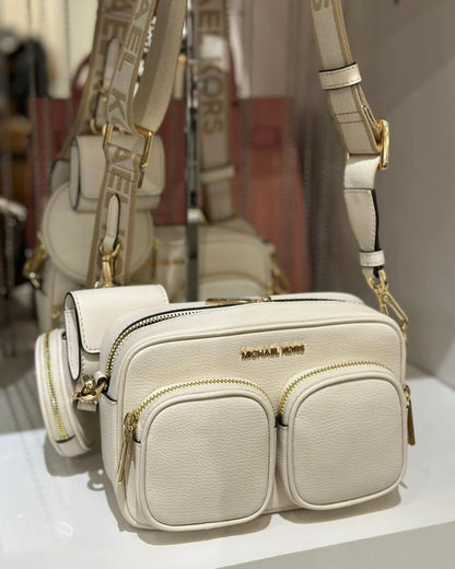 Michael Kors Jet Set Messenger Travel White Beige